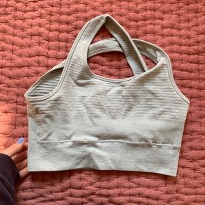Alphalete Vault Bra in Cloud Grey size S.